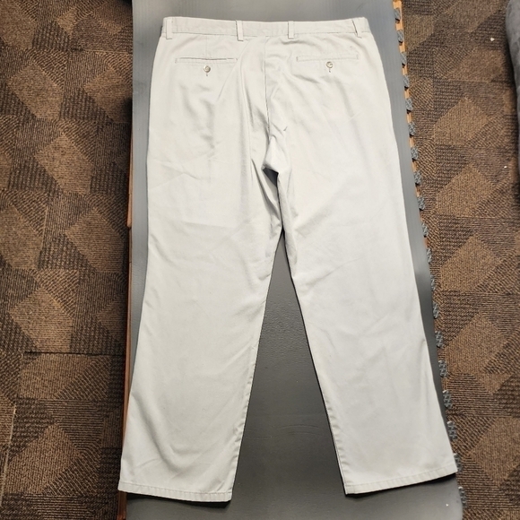 Dockers Straight Fit Khaki Pants Men's 38x30 - Picture 8 of 11